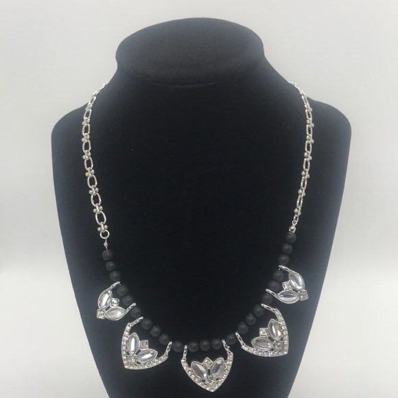 Lia Sophia Necklace - Picture 1 of 4